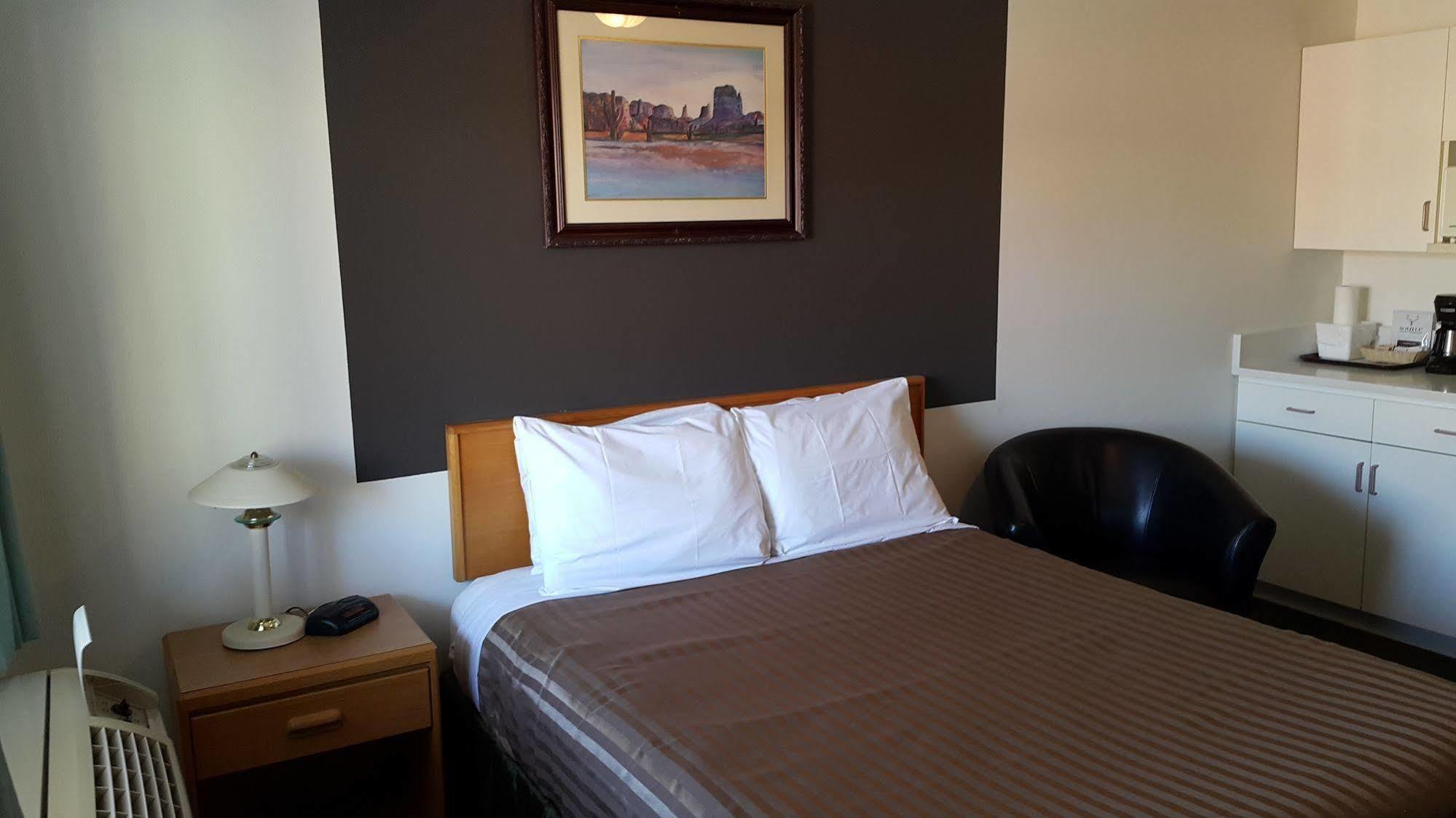 Cactus Tree Inn โอลิเวอร์ ภายนอก รูปภาพ
